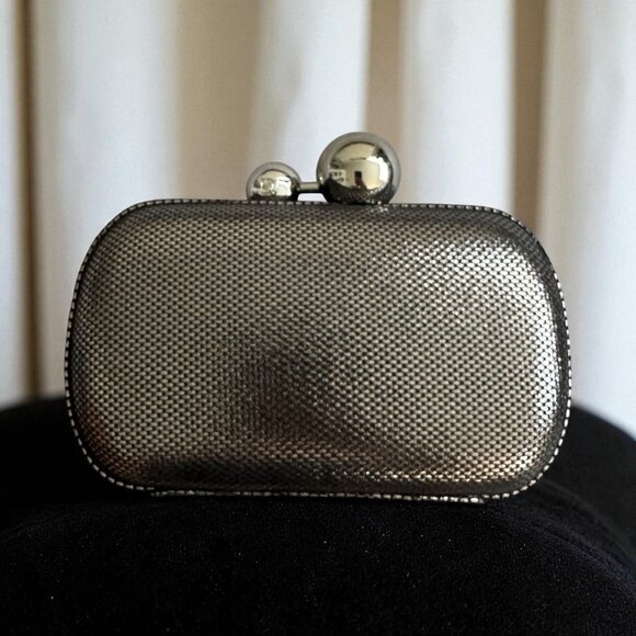 DIANE VON FURSTENBERG DVF Silver Metallic Minaudiere Clutch Cocktail Bag - Picture 1 of 10